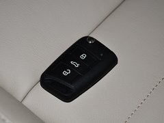 2015款 1.6L 手动 逸杰版