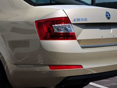 2015款 1.6L 手动 逸杰版