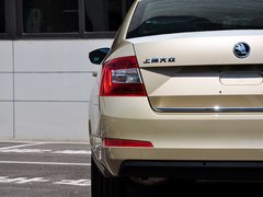 2015款 1.6L 手动 逸杰版