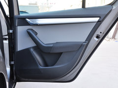 2015款 1.6L 手动 逸致版