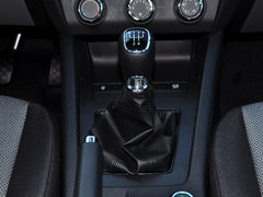 2015款 1.6L 手动 逸致版