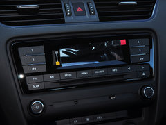 2015款 1.6L 手动 逸致版