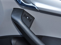 2015款 1.6L 手动 逸致版