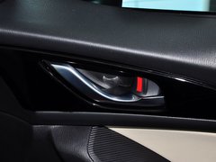 2014款 三厢 2.0L 自动 旗舰型