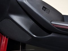 2014款 三厢 2.0L 自动 旗舰型