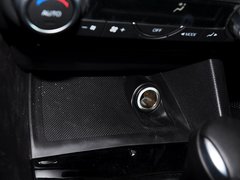 2014款 三厢 1.5L 自动 尊贵型