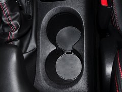 2014款 三厢 1.5L 自动 尊贵型