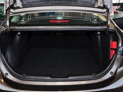 2014款 三厢 1.5L 自动 尊贵型