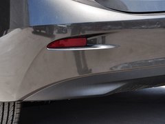 2014款 三厢 1.5L 自动 尊贵型
