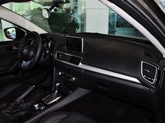 2014款 三厢 1.5L 自动 尊贵型