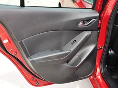 2014款 三厢 1.5L 自动 豪华型