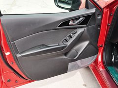 2014款 三厢 1.5L 自动 豪华型