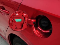 2014款 三厢 1.5L 自动 豪华型