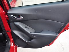 2014款 三厢 1.5L 自动 舒适型