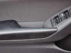 2014款 三厢 1.5L 自动 舒适型
