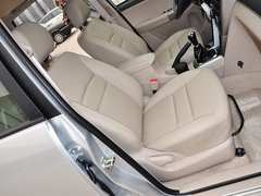 2014款 1.6L 手动 智尚版 5座