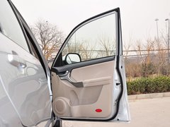 2014款 1.6L 手动 智尚版 5座
