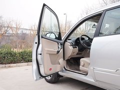 2014款 1.6L 手动 智尚版 5座
