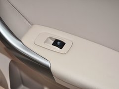 2014款 1.6L 手动 智尚版 5座