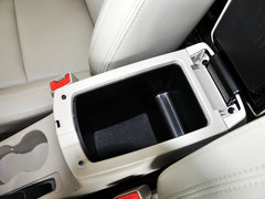 2014款 1.6L 手动 风尚版 5座