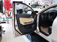 2014款 1.6L 手动 标准型