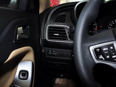 2014款 1.6L 手动 标准型