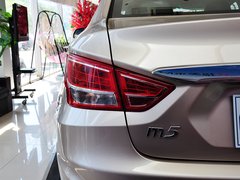 2014款 1.6L 手动 标准型