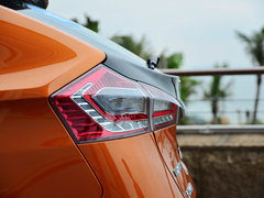 2014款 2.0T 自动 旗舰型 5座