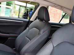 2014款 1.8T 自动 运动豪华型