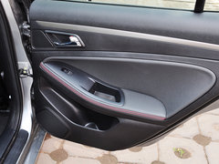 2014款 1.8T 自动 运动豪华型