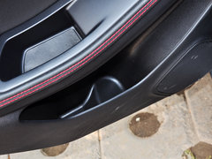 2014款 1.8T 自动 运动豪华型