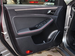 2014款 1.8T 自动 运动豪华型