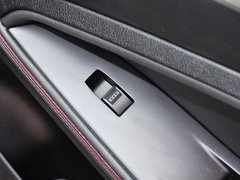 2014款 1.8T 自动 运动豪华型