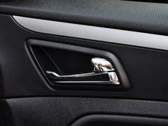 2014款 1.8T 自动 运动豪华型