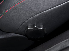 2014款 1.8T 自动 运动豪华型