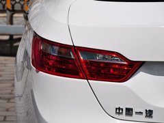 2014款 2.0L 手动 豪华型