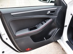 2014款 2.0L 自动 舒适型