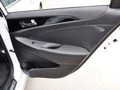 索纳塔八 2014款 2.4L 自动 顶级版 国V