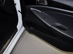 2014款 2.4L 自动 领先版 国V
