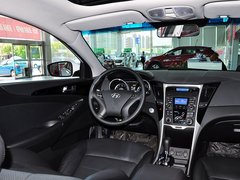 2014款 2.0L 自动 豪华版