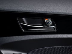 2014款 2.0L 自动 豪华版