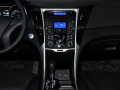 2014款 2.0L 自动 豪华版