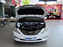 2014款 2.0L 自动 豪华版