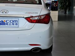 2014款 2.0L 自动 豪华版