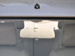 2014款 1.0L 手动标准型