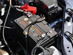 2014款 1.0L 手动标准型