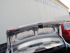 2014款 1.0L 手动标准型