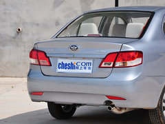 2014款 1.0L 手动标准型