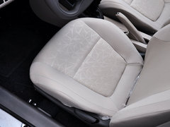 2014款 1.0L 手动标准型