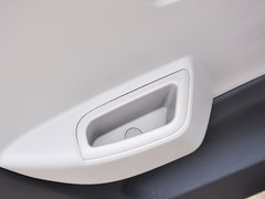 2014款 1.0L 手动标准型